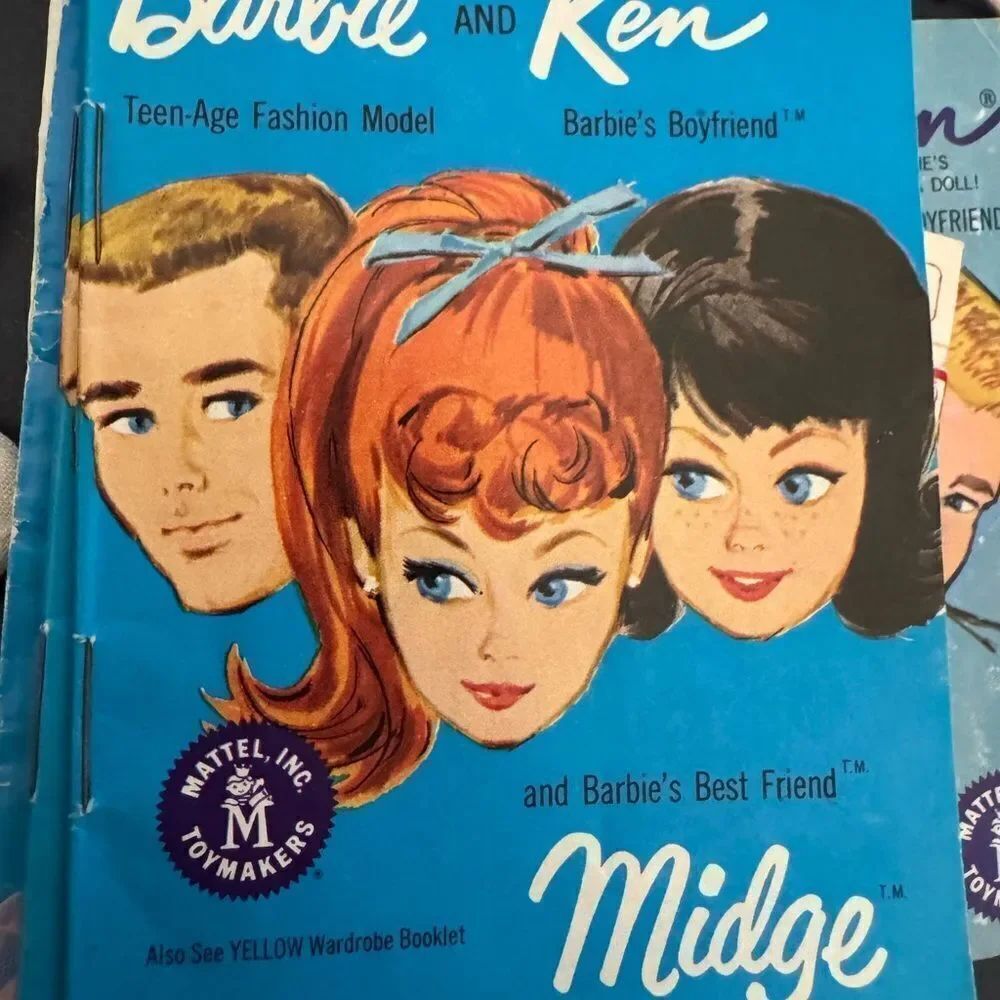 Mattel Barbie and Ken Book 300 piece bundle video #3/4